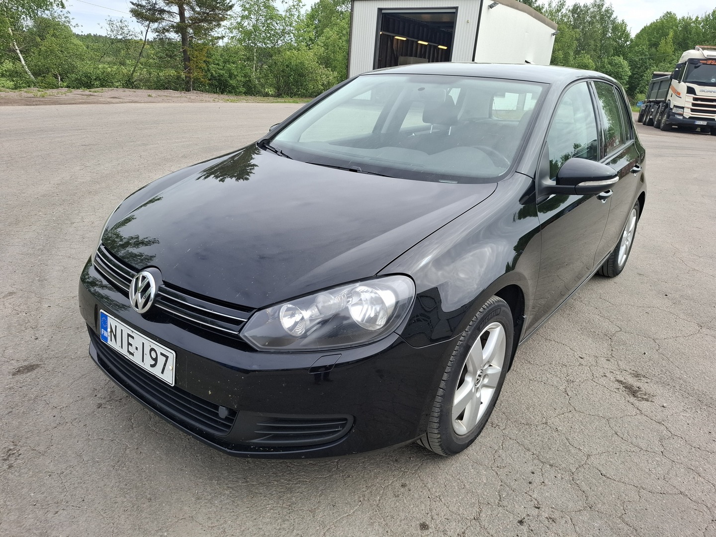 VOLKSWAGEN Golf 2010