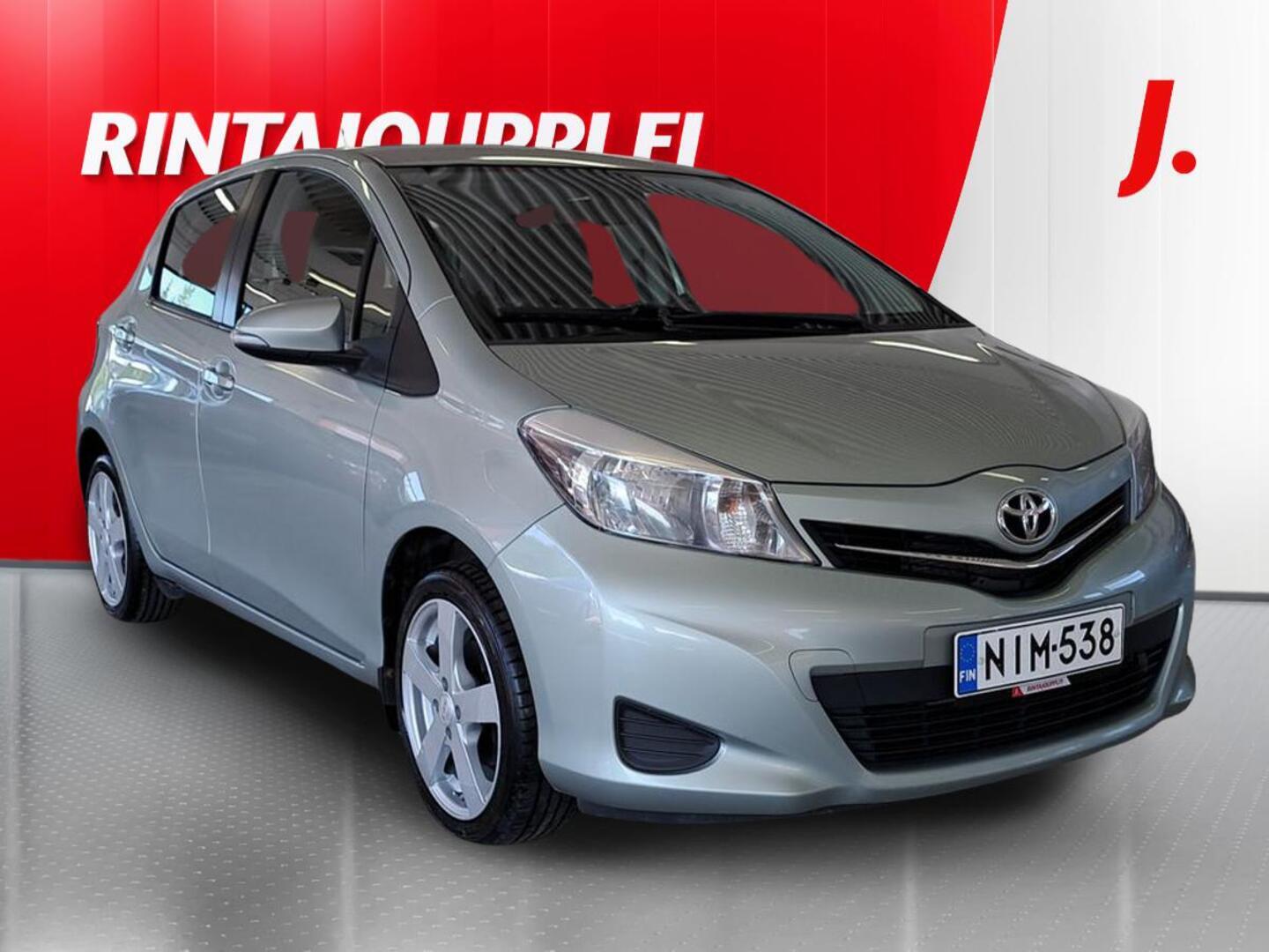 TOYOTA Yaris 2011