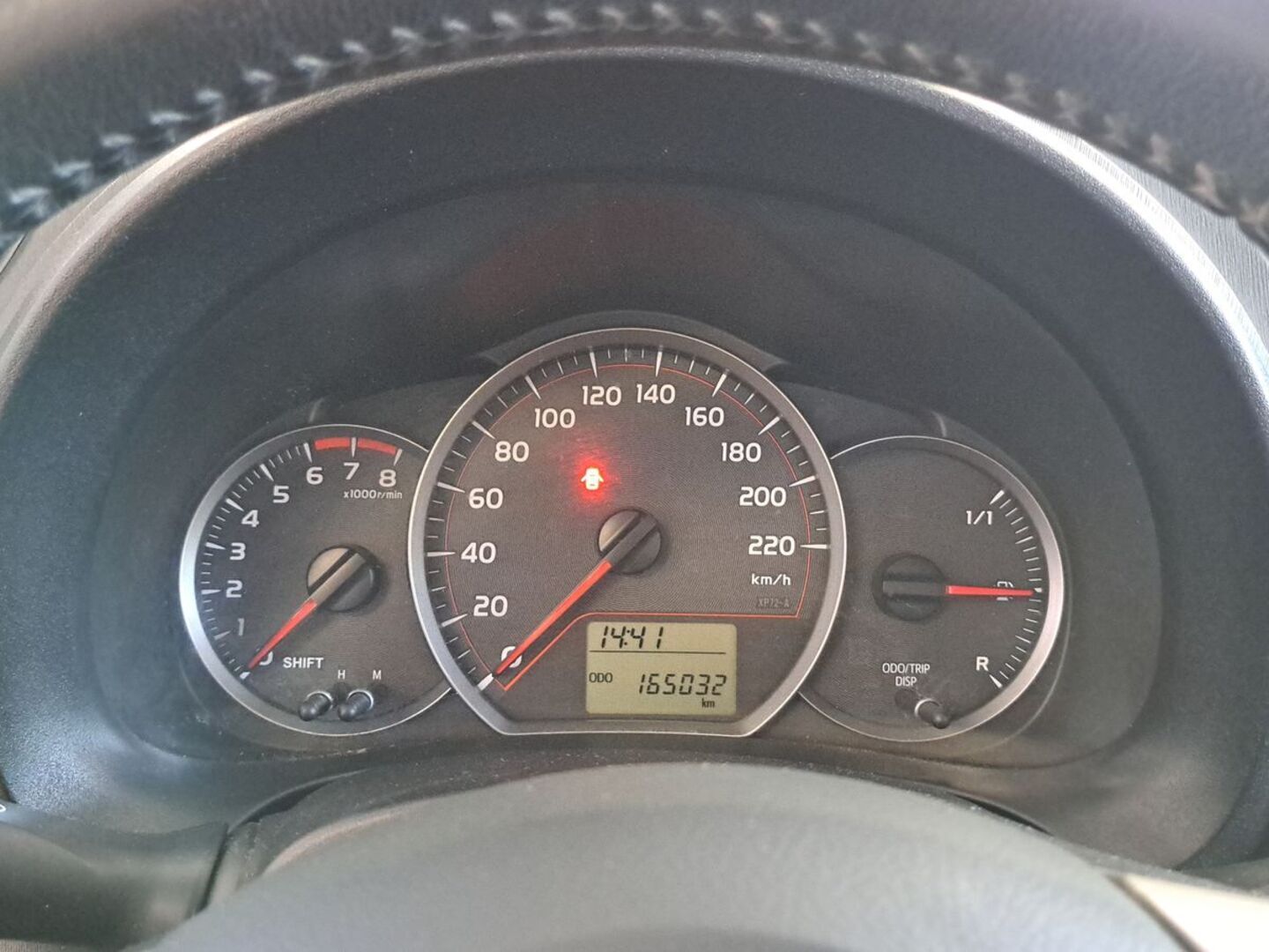 TOYOTA Yaris 2011