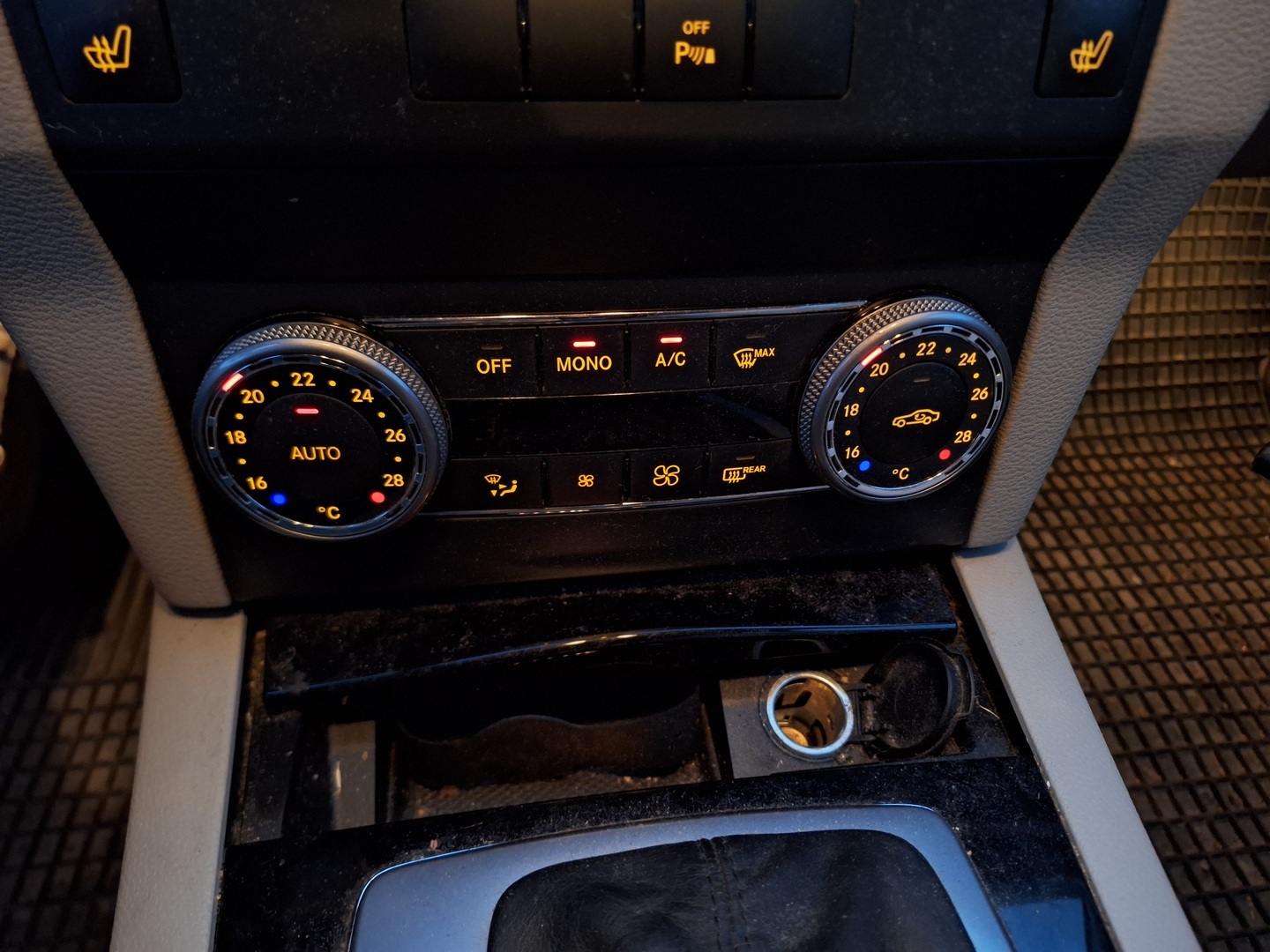 MERCEDES-BENZ GLK 2010