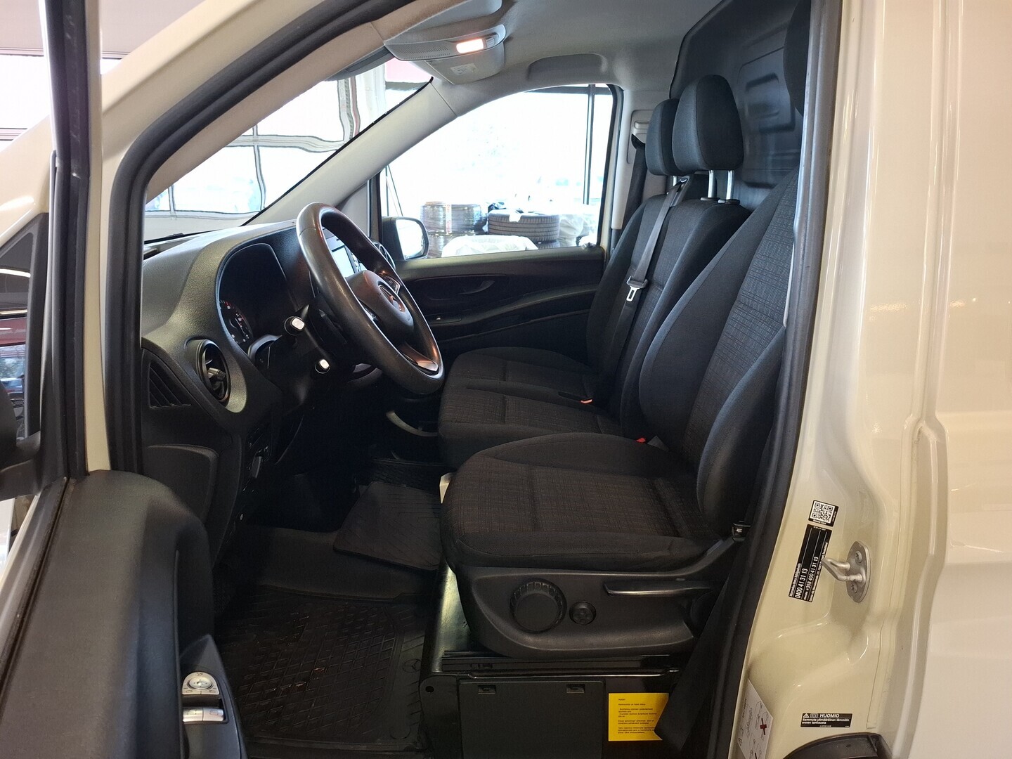 MERCEDES-BENZ Vito 2015