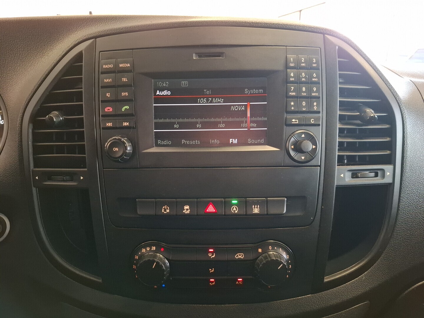 MERCEDES-BENZ Vito 2015