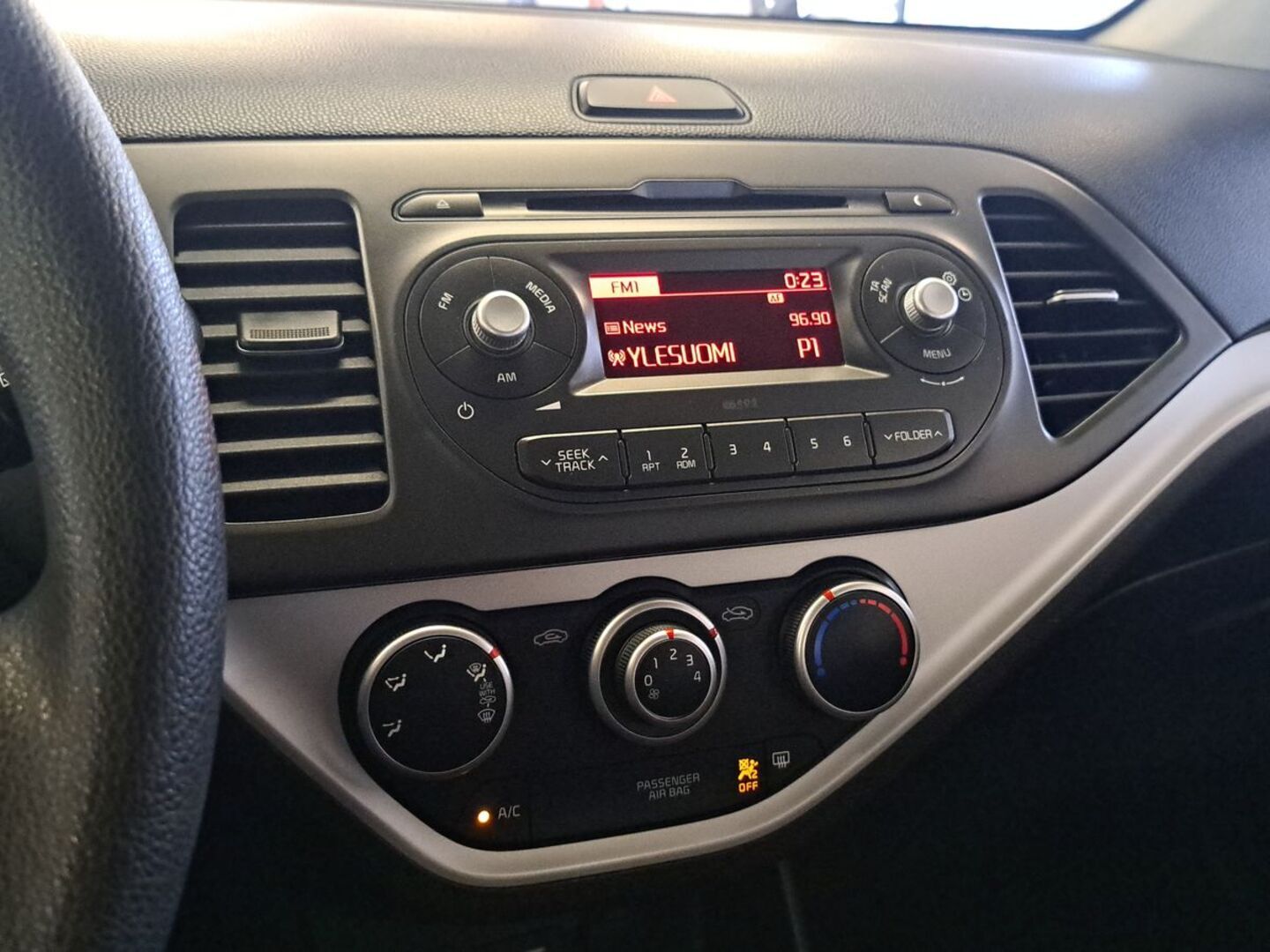 KIA Picanto 21