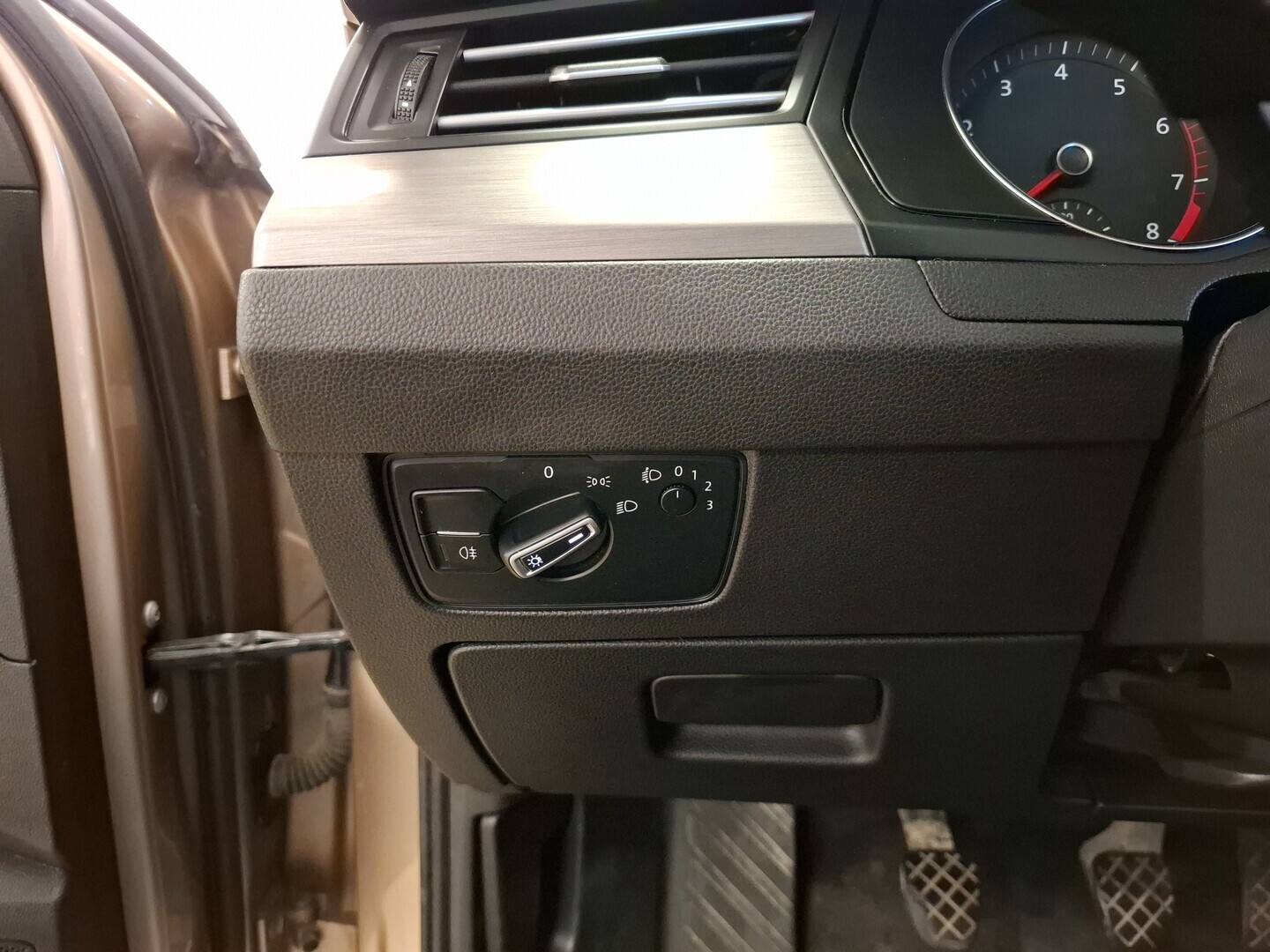 VOLKSWAGEN Passat 2017