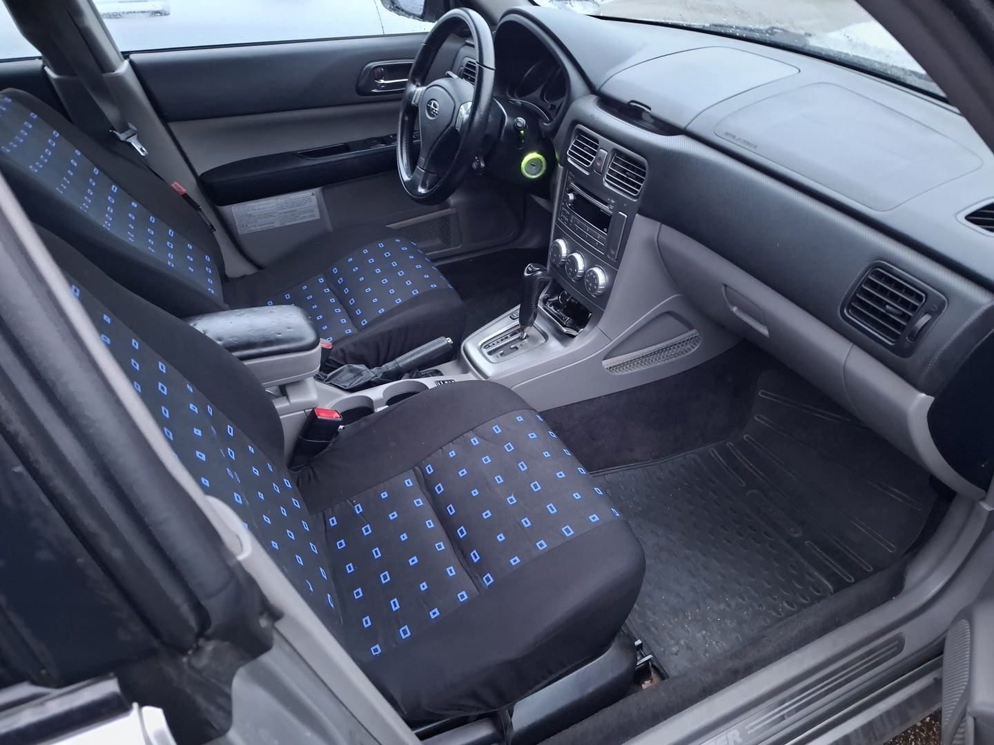 SUBARU Forester 2006