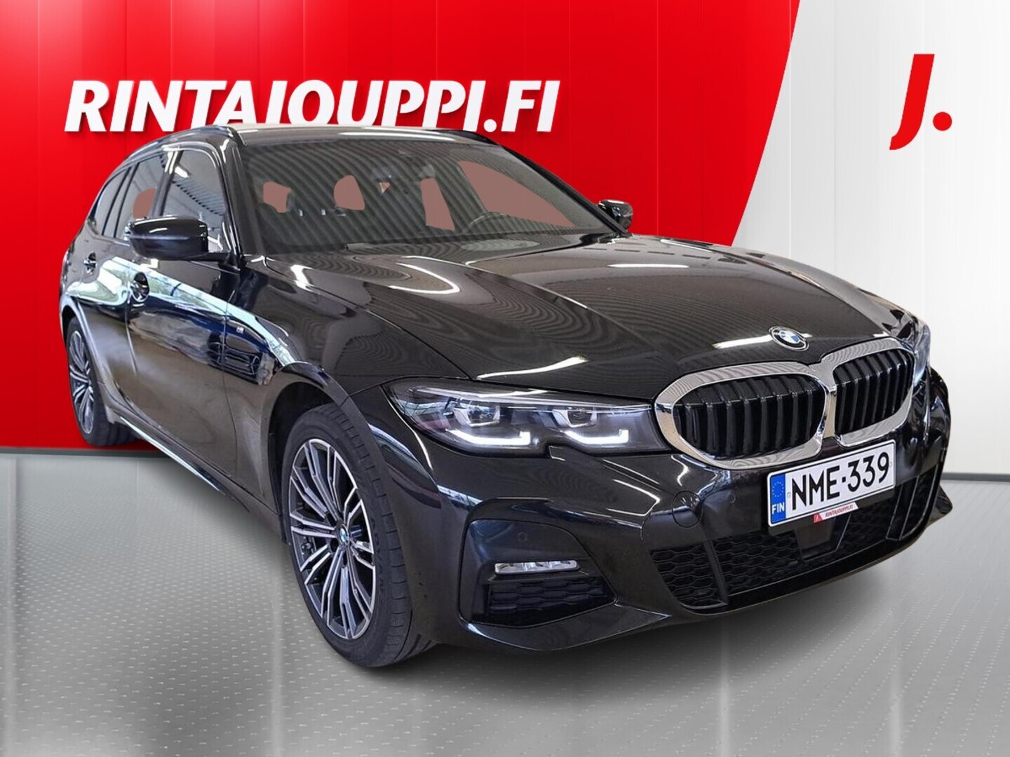 BMW 330 2021