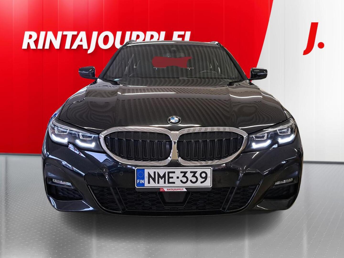 BMW 330 2021