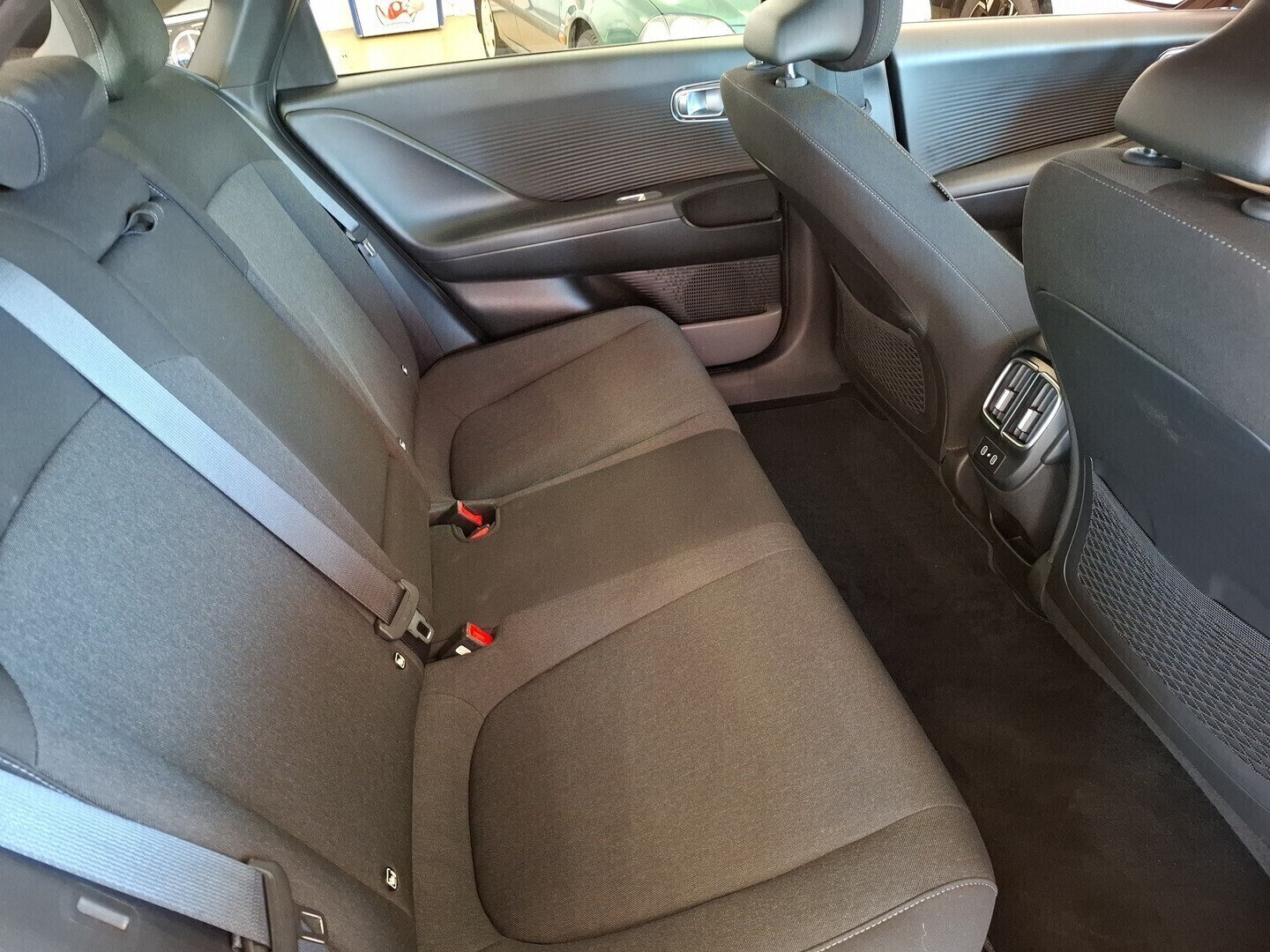 HYUNDAI IONIQ 6 2023