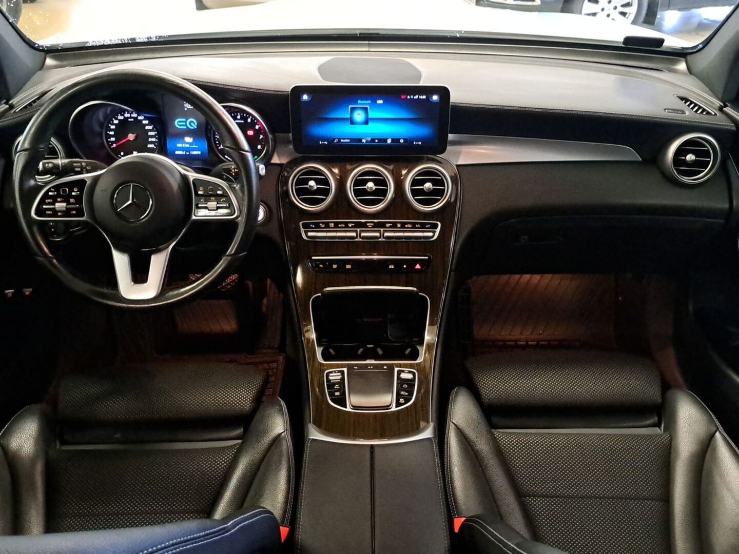 MERCEDES-BENZ GLC 15