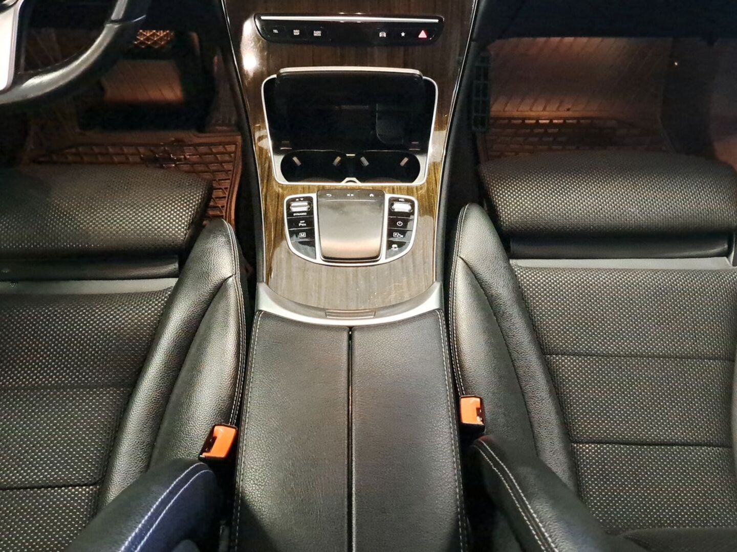 MERCEDES-BENZ GLC 18