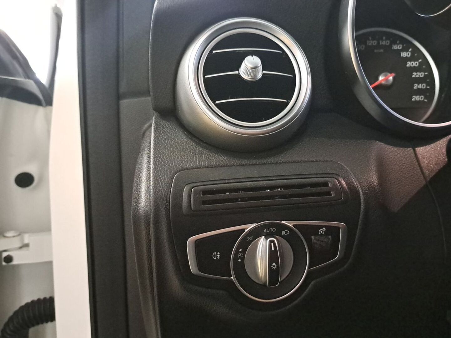 MERCEDES-BENZ GLC 22