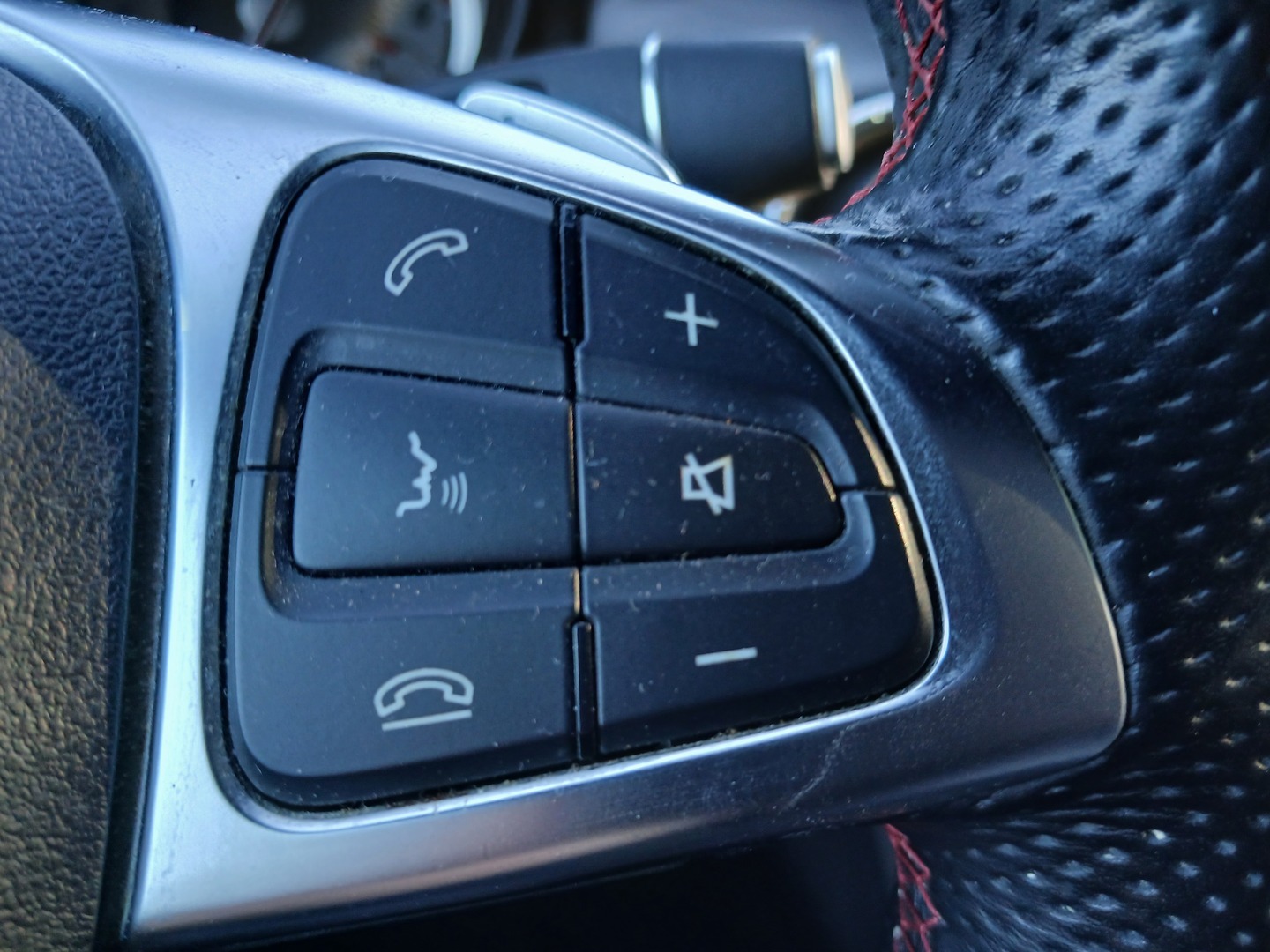MERCEDES-BENZ CLA 2015