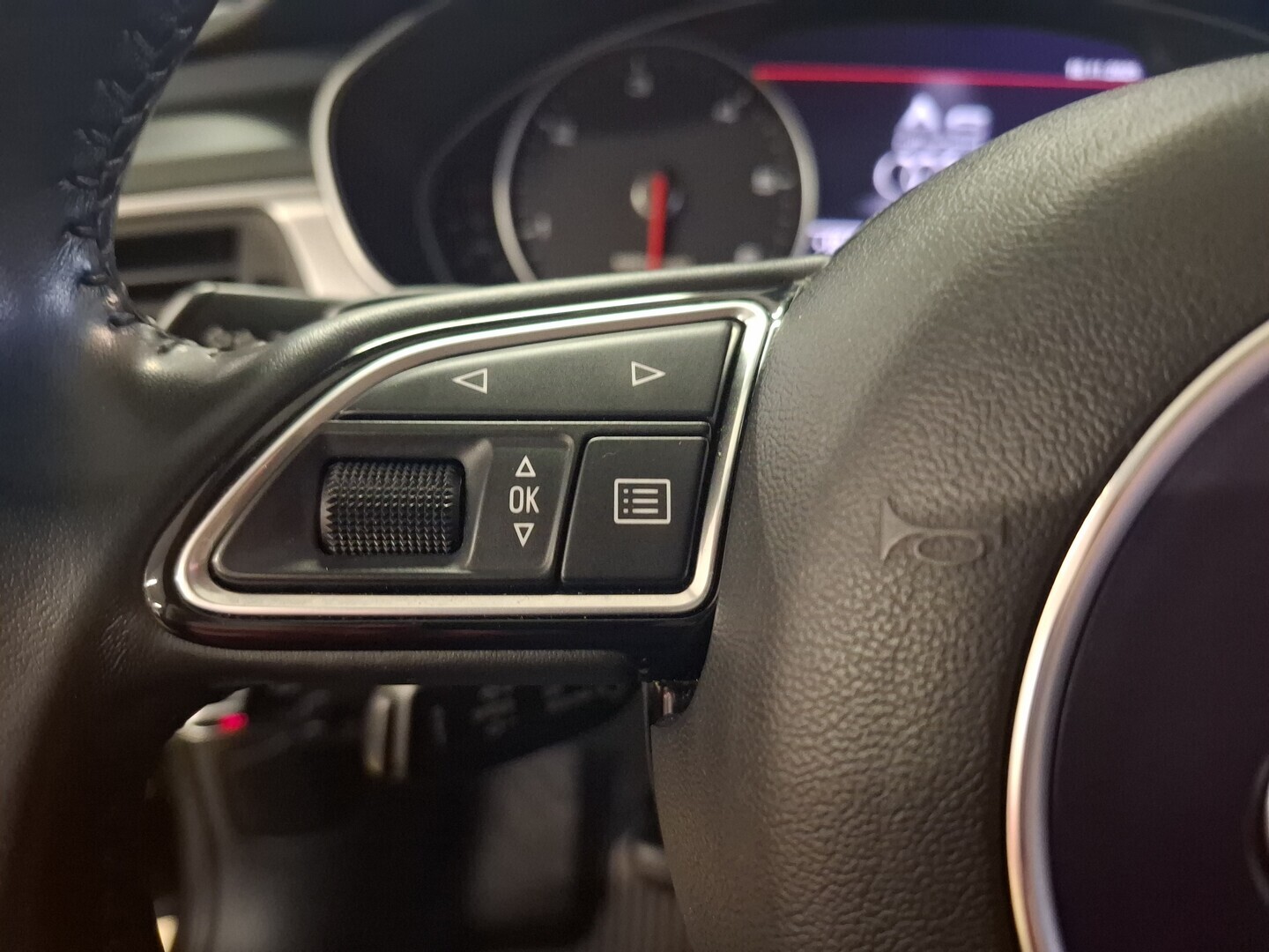 AUDI A6 allroad quattro 2015