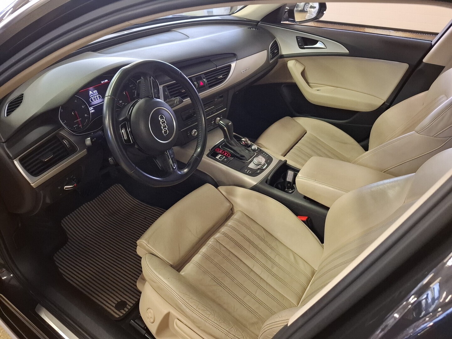 AUDI A6 allroad quattro 2015