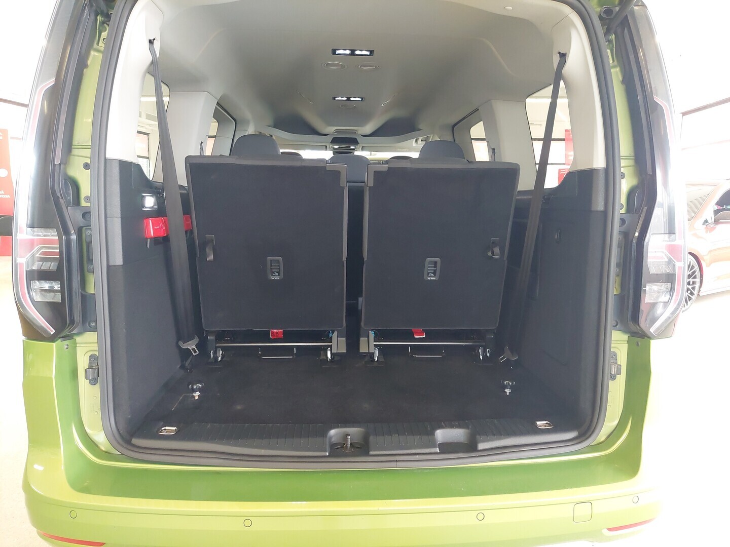 VOLKSWAGEN Caddy Maxi 2023