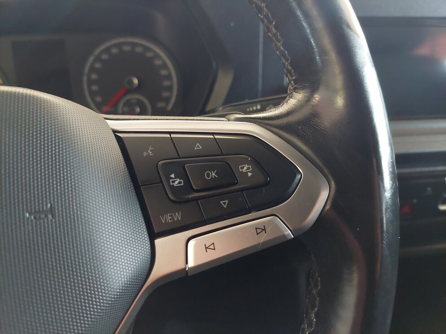 VOLKSWAGEN Caddy Maxi 2023