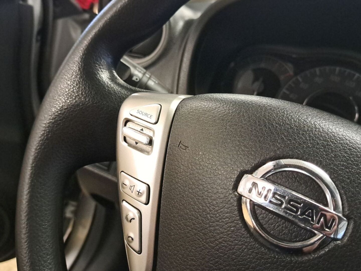 NISSAN Note 2014
