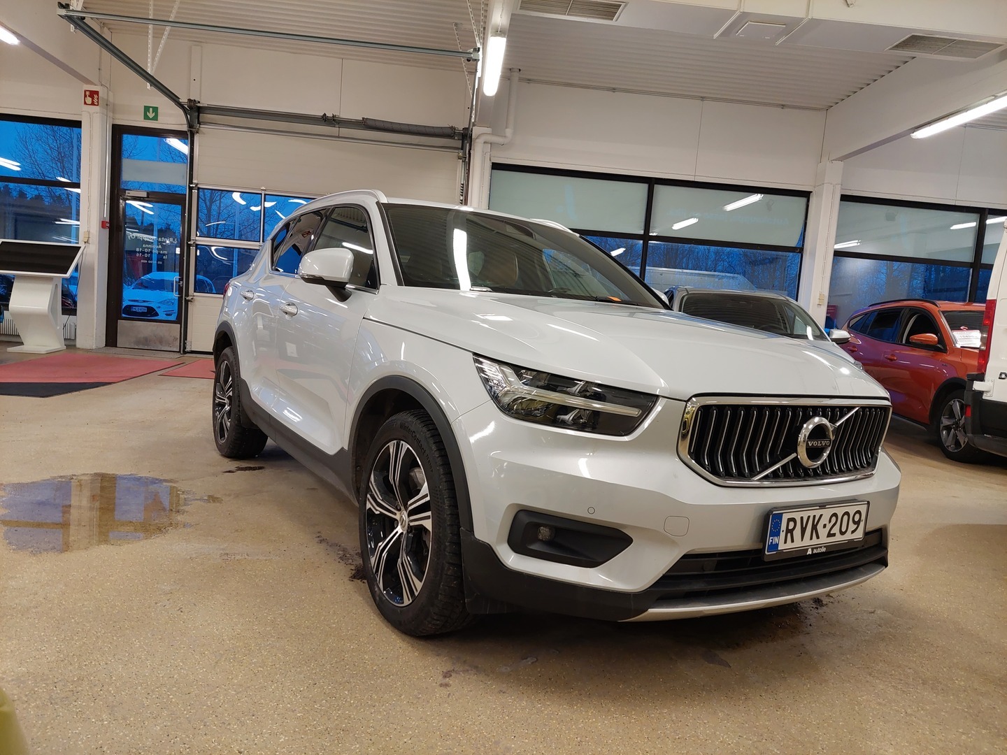 VOLVO XC40 2020