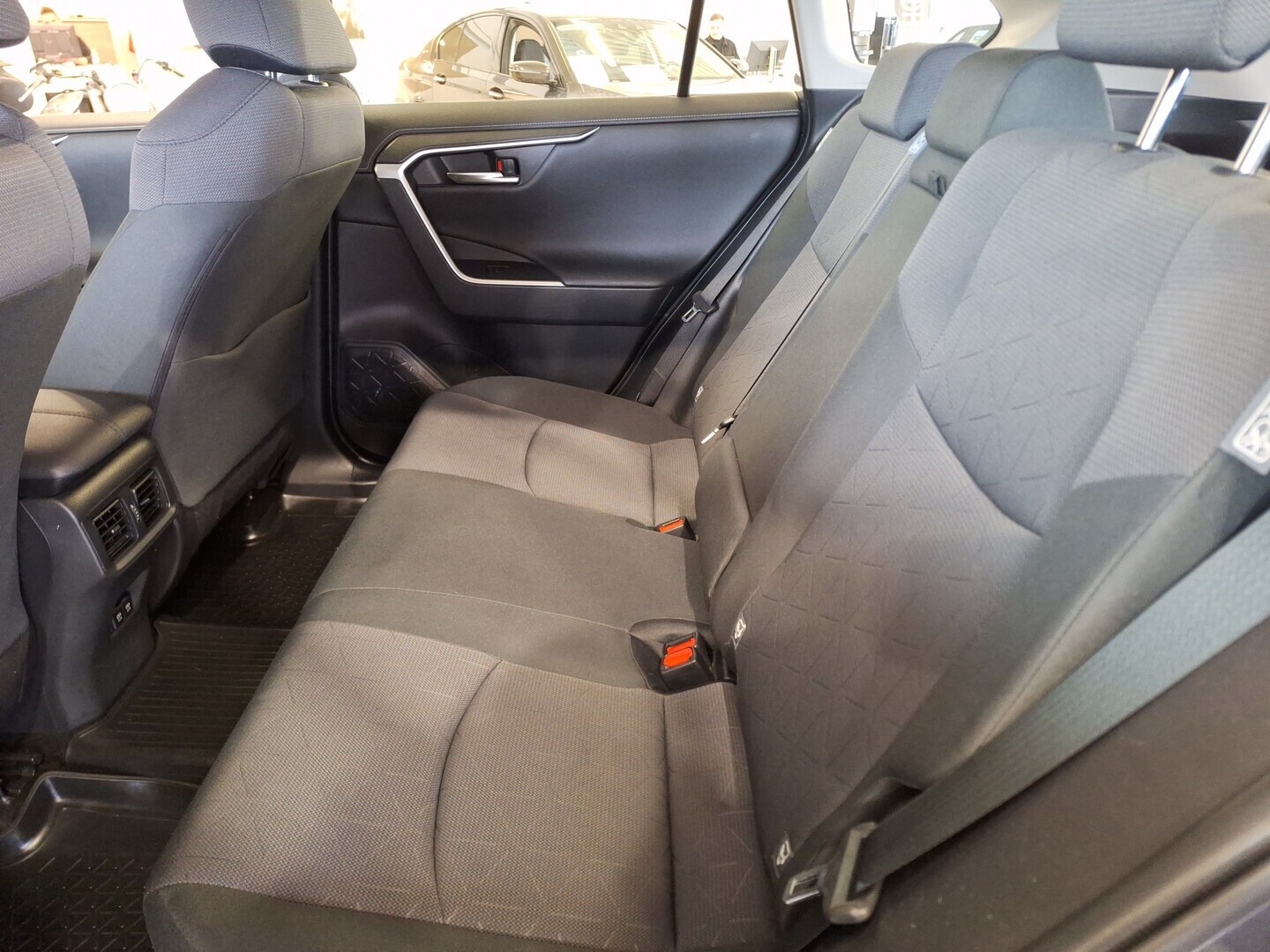 TOYOTA RAV4 2019