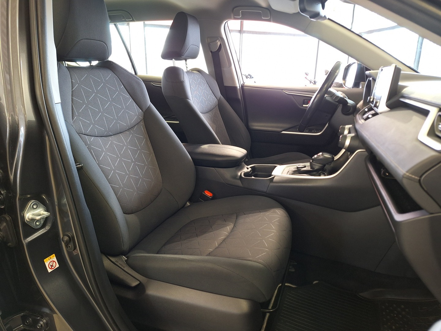 TOYOTA RAV4 2019