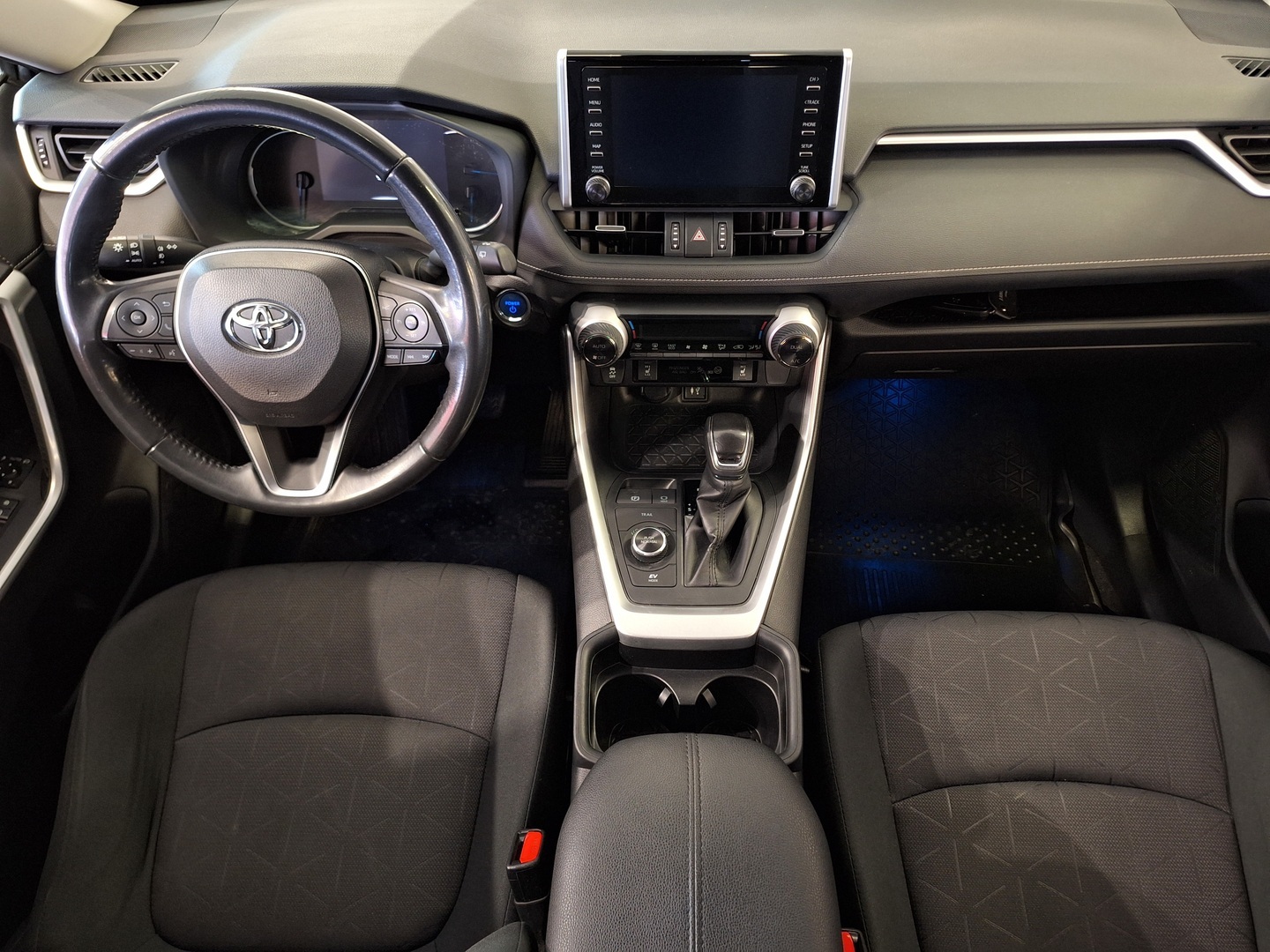 TOYOTA RAV4 2019