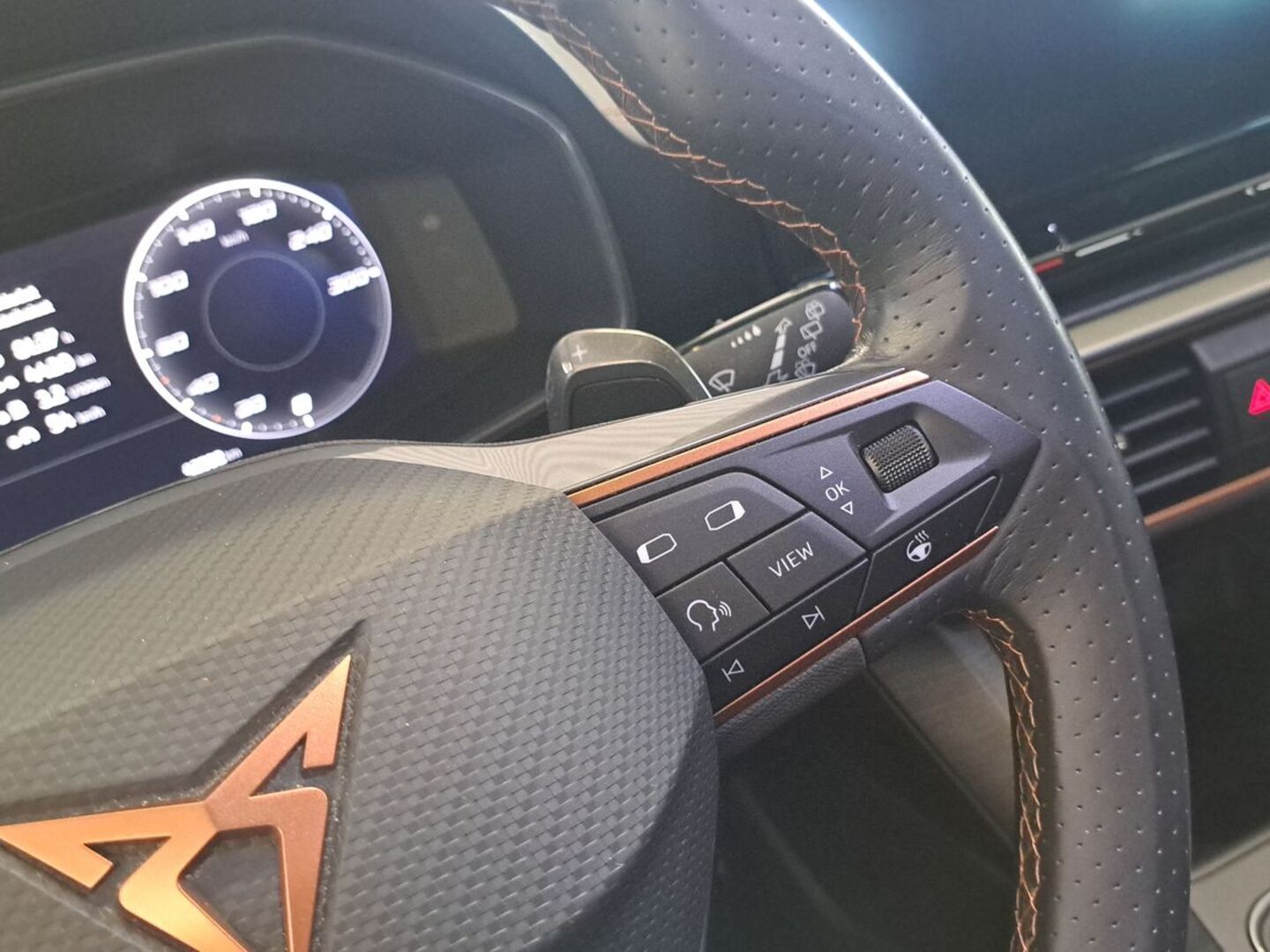 CUPRA Formentor 25