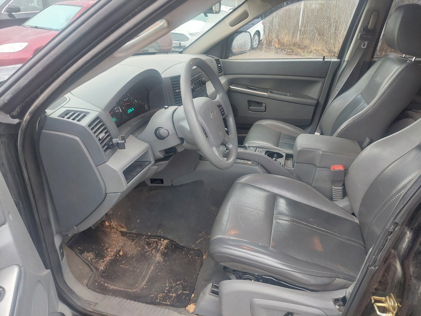 JEEP GRAND CHEROKEE 2006