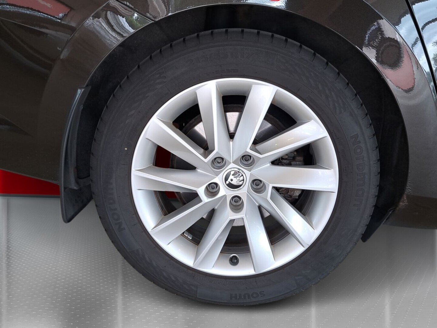 SKODA Superb 13