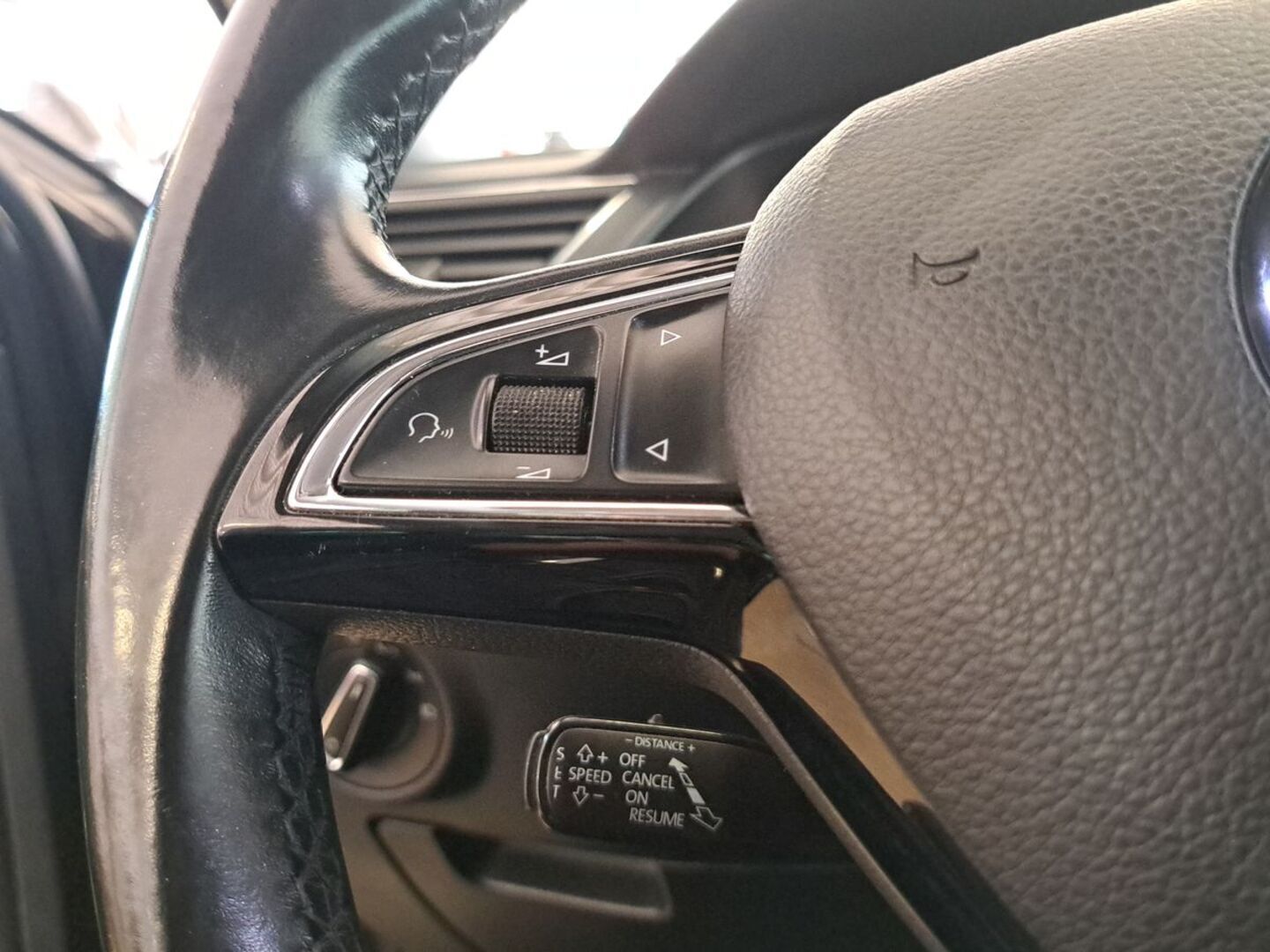 SKODA Superb 21