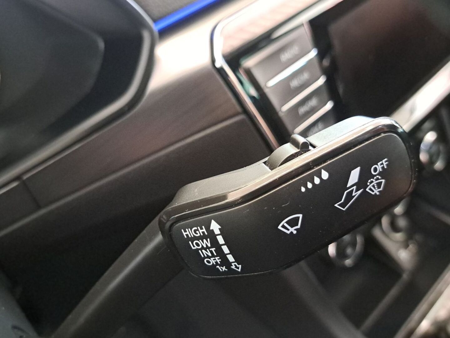 SKODA Superb 25