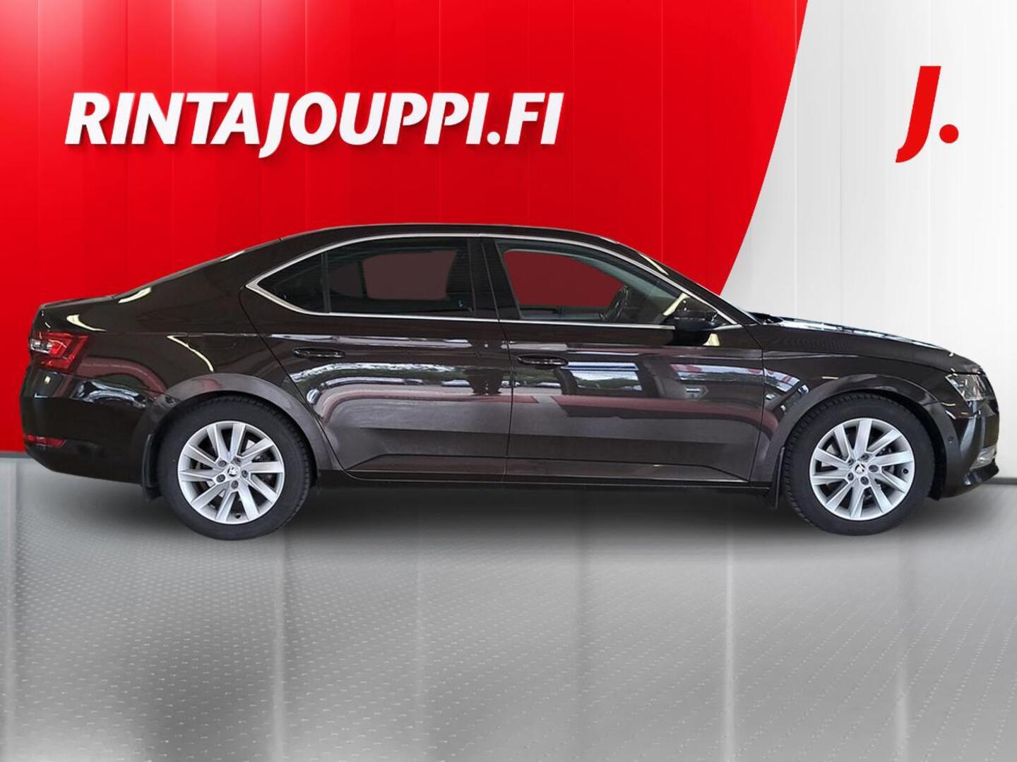 SKODA Superb 6