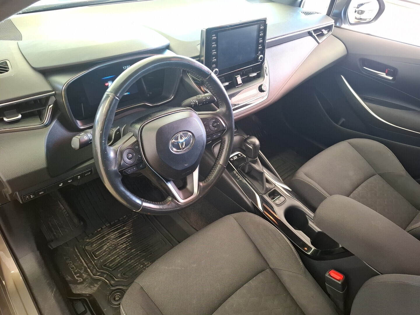 TOYOTA Corolla 2021