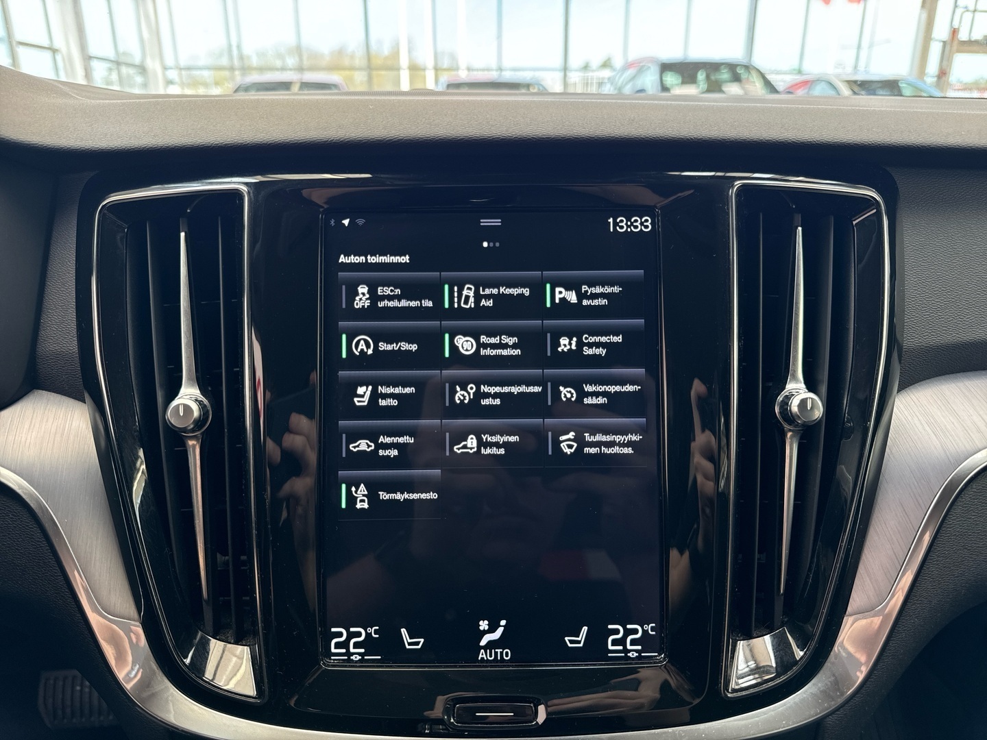 VOLVO V60 2020