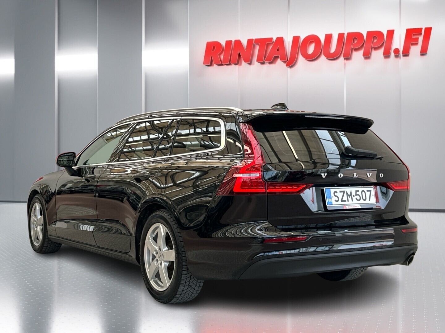 VOLVO V60 2020