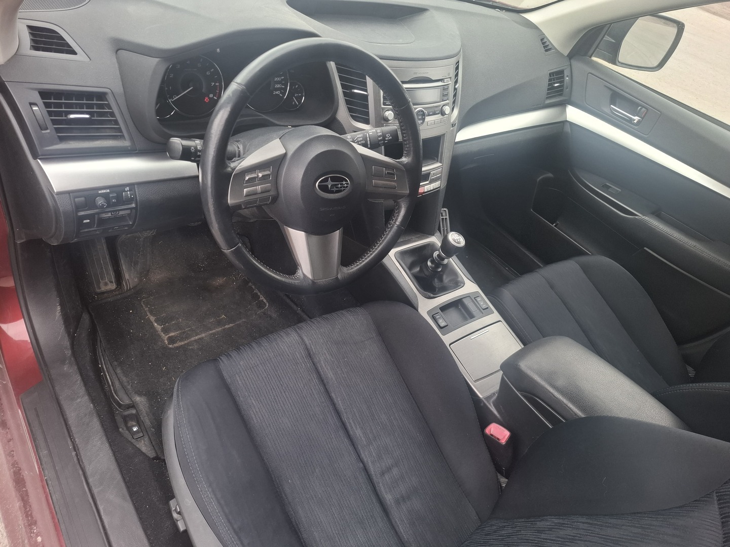 SUBARU Legacy 2011