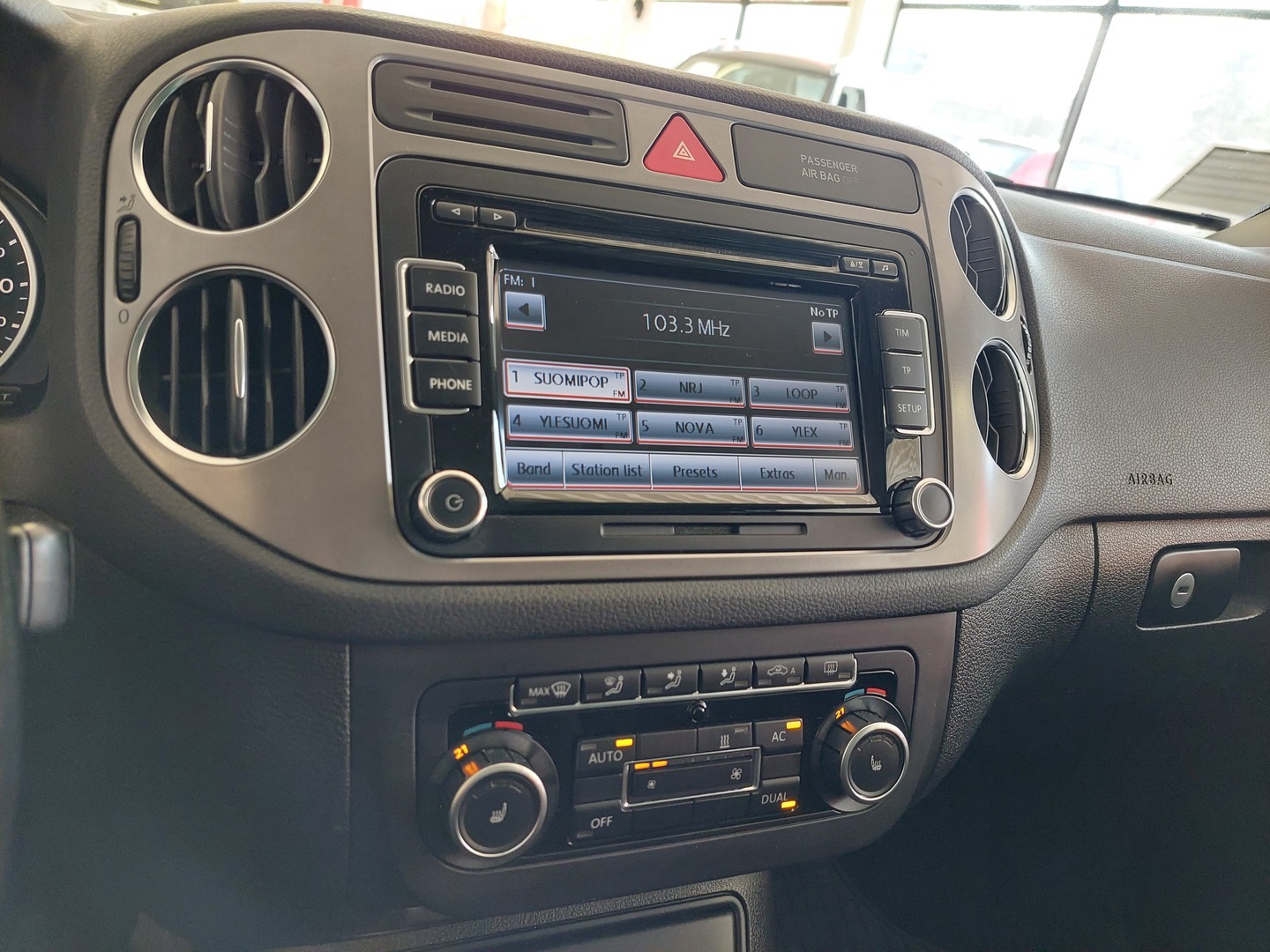 VOLKSWAGEN Tiguan 2010
