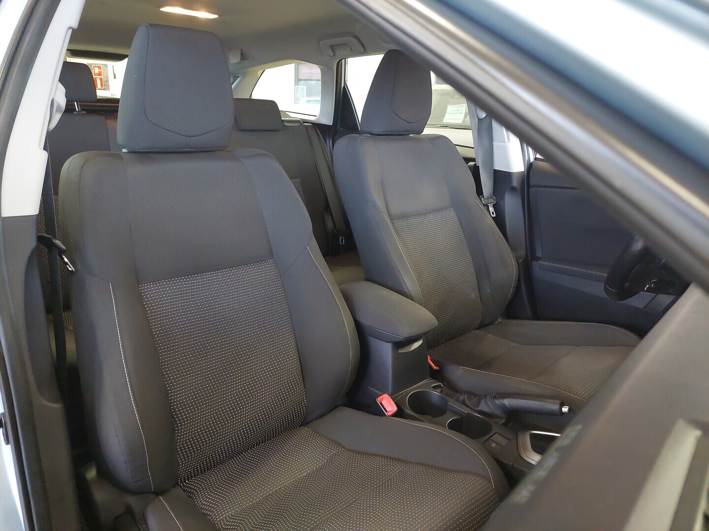 TOYOTA Auris 2014