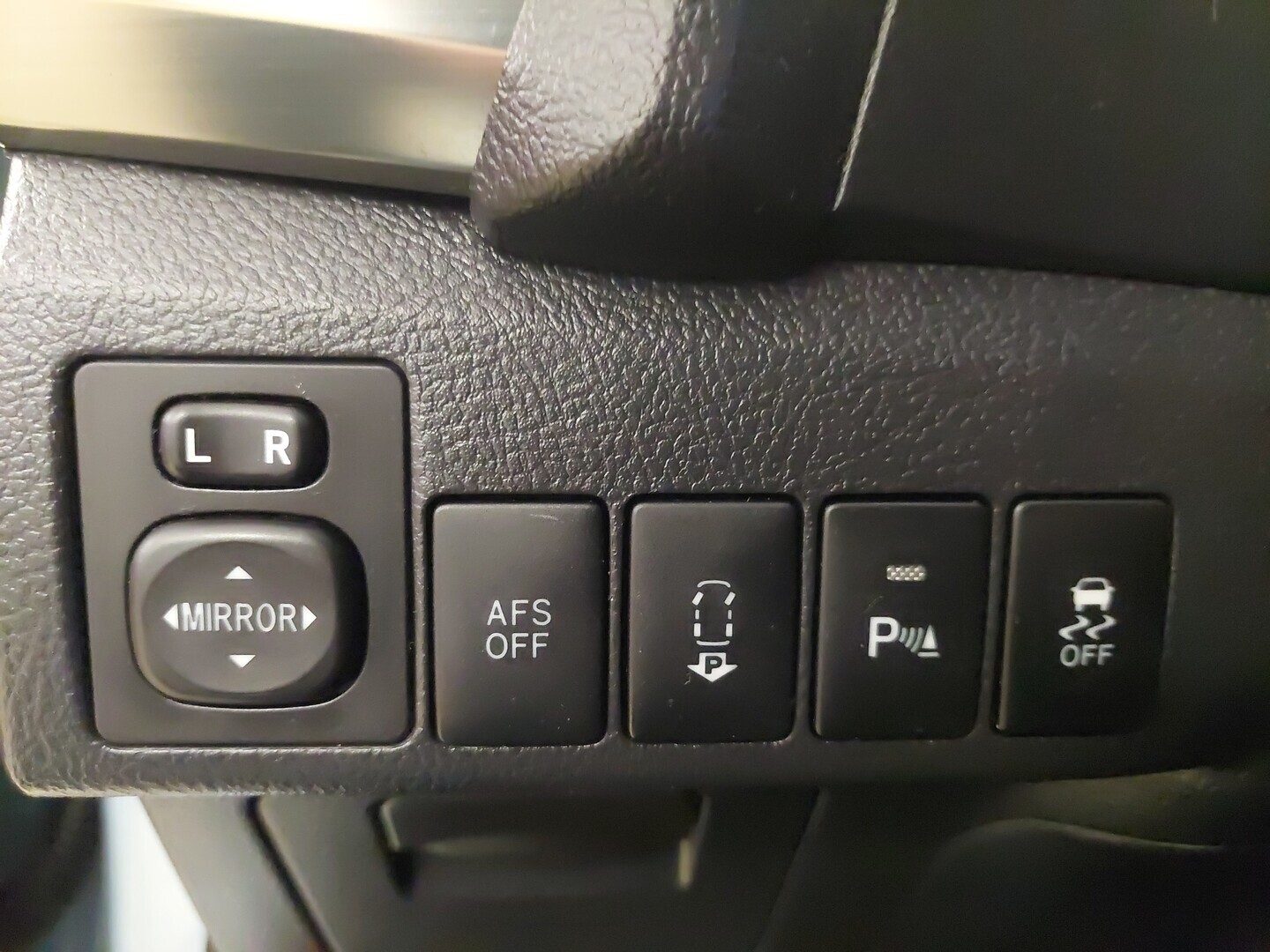 TOYOTA Auris 2014