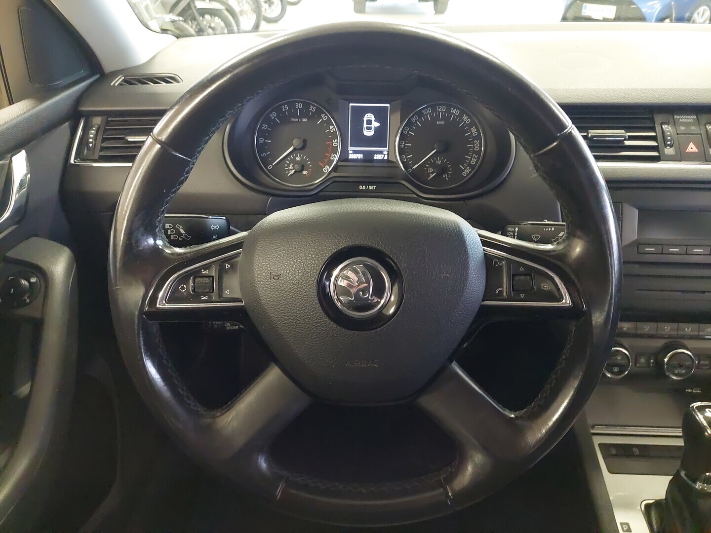SKODA Octavia 2014