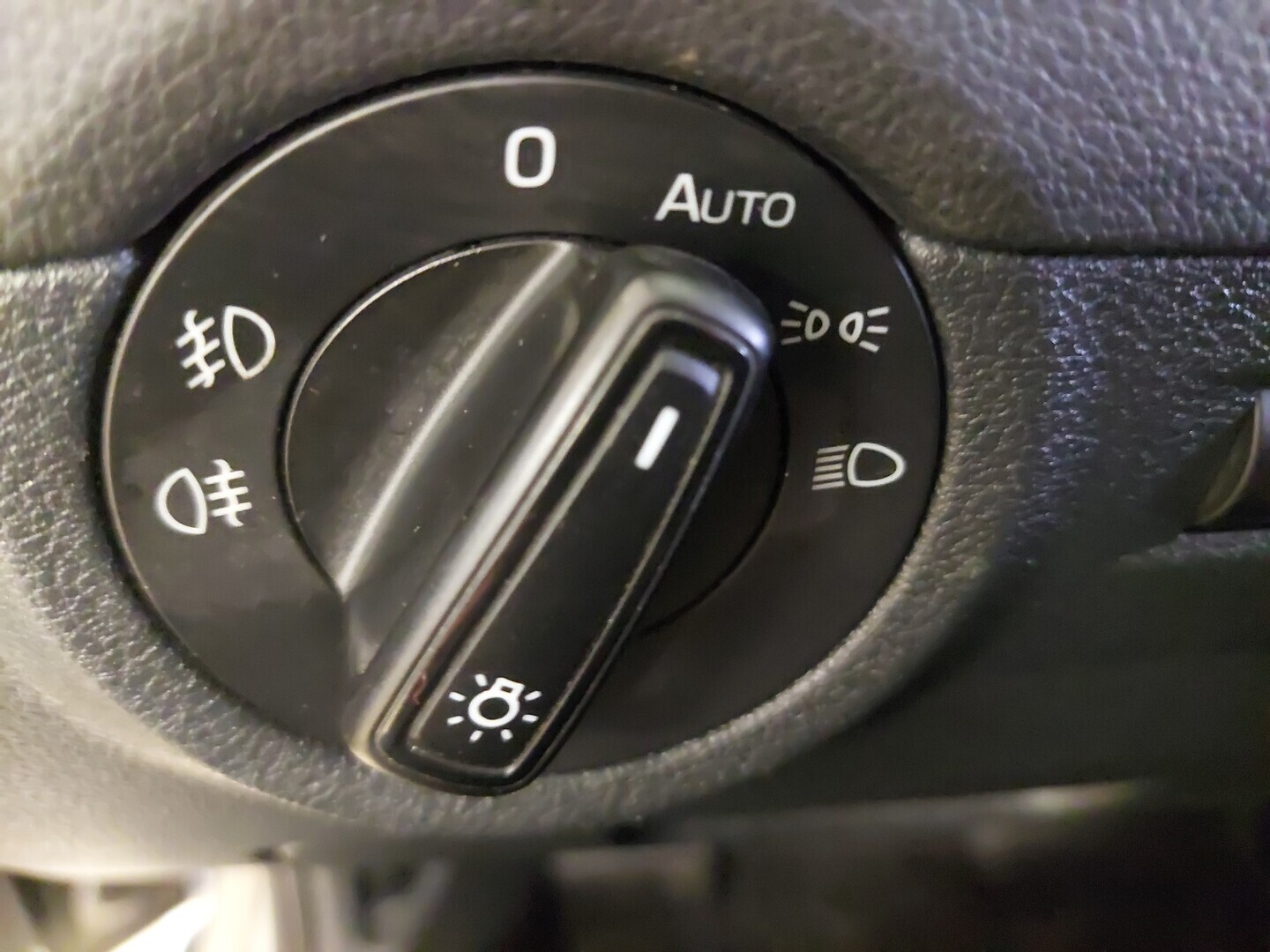 SKODA Octavia 2014