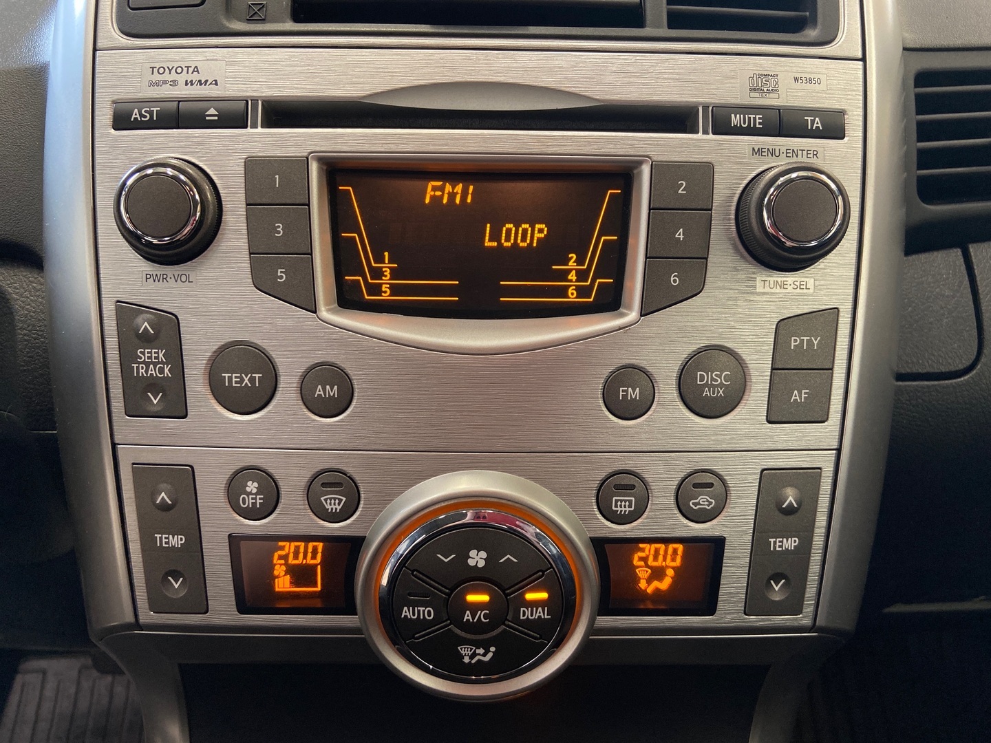 TOYOTA Verso 2010