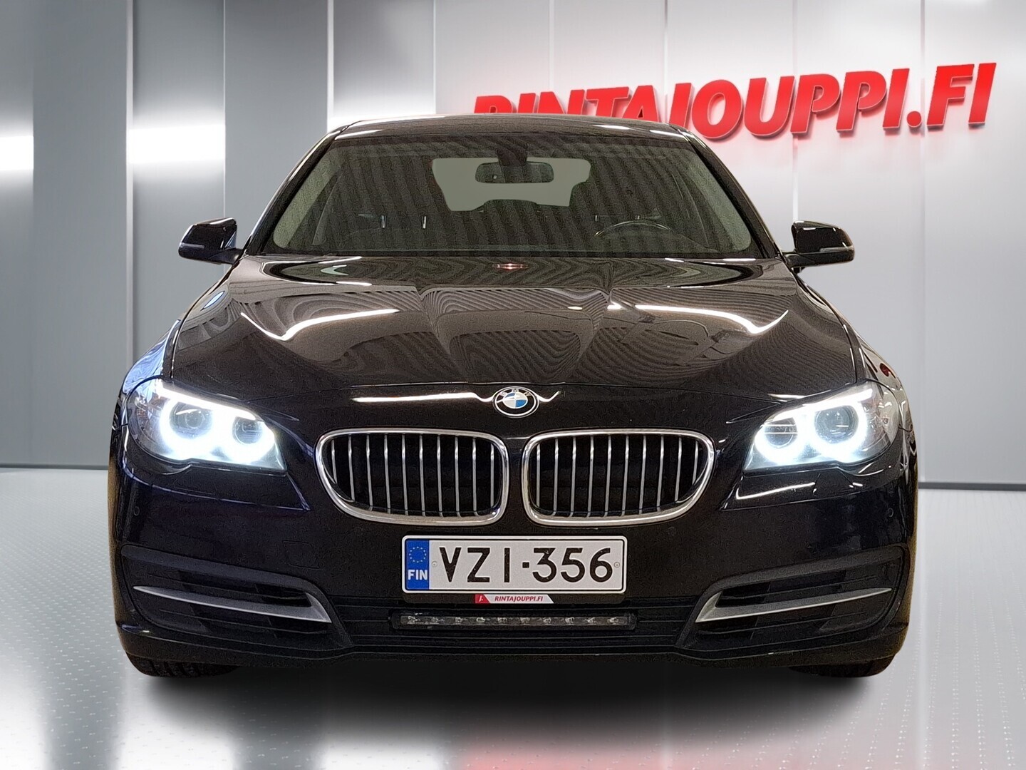 BMW 518 2013