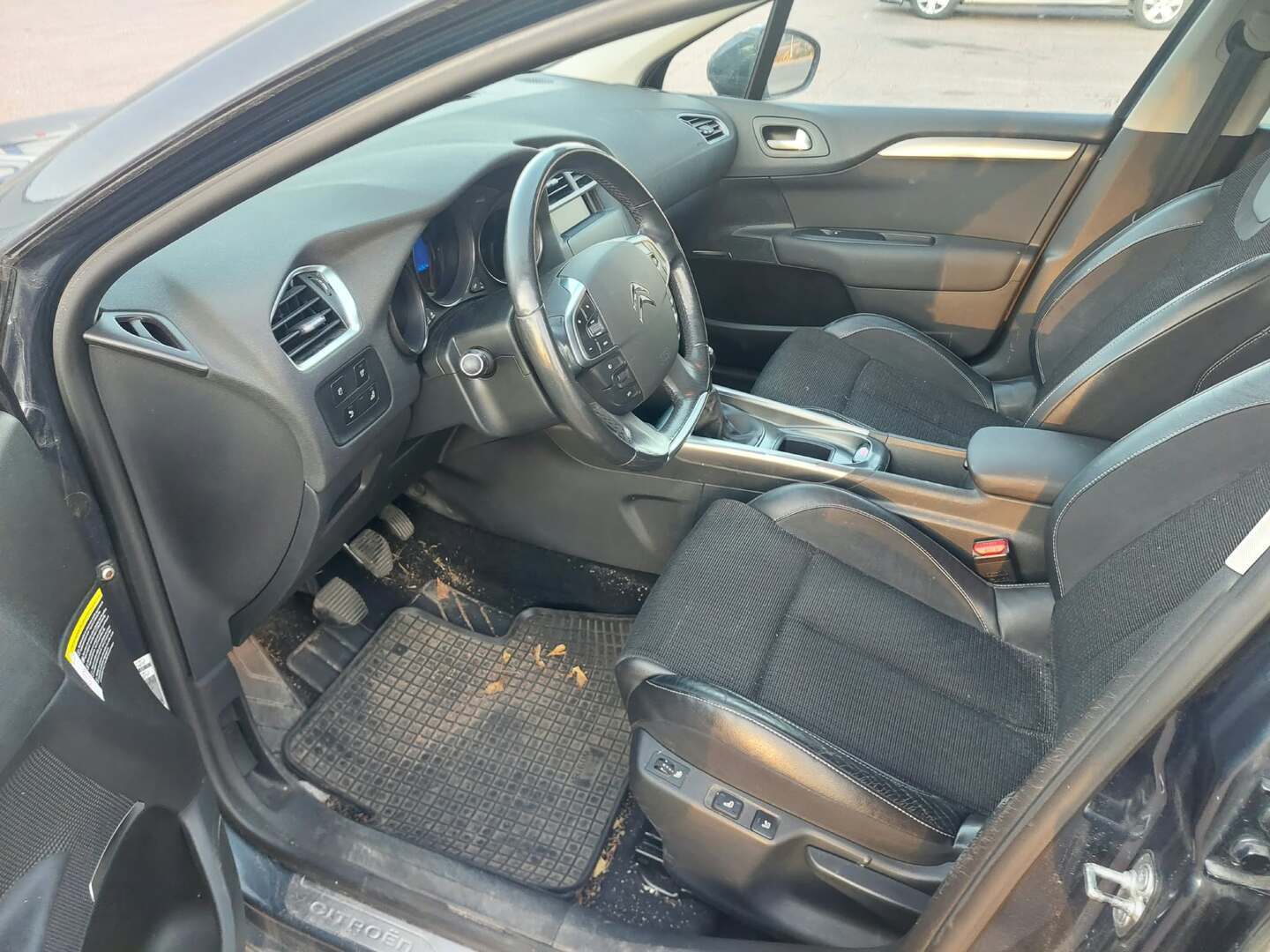 CITROEN C4 2011