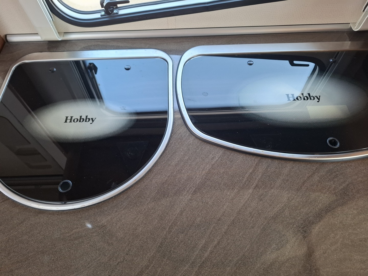 HOBBY T500 Van Exclusive 2009