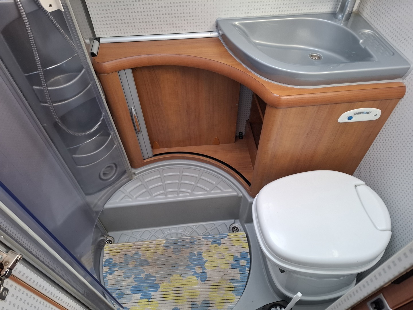 HOBBY T500 Van Exclusive 2009