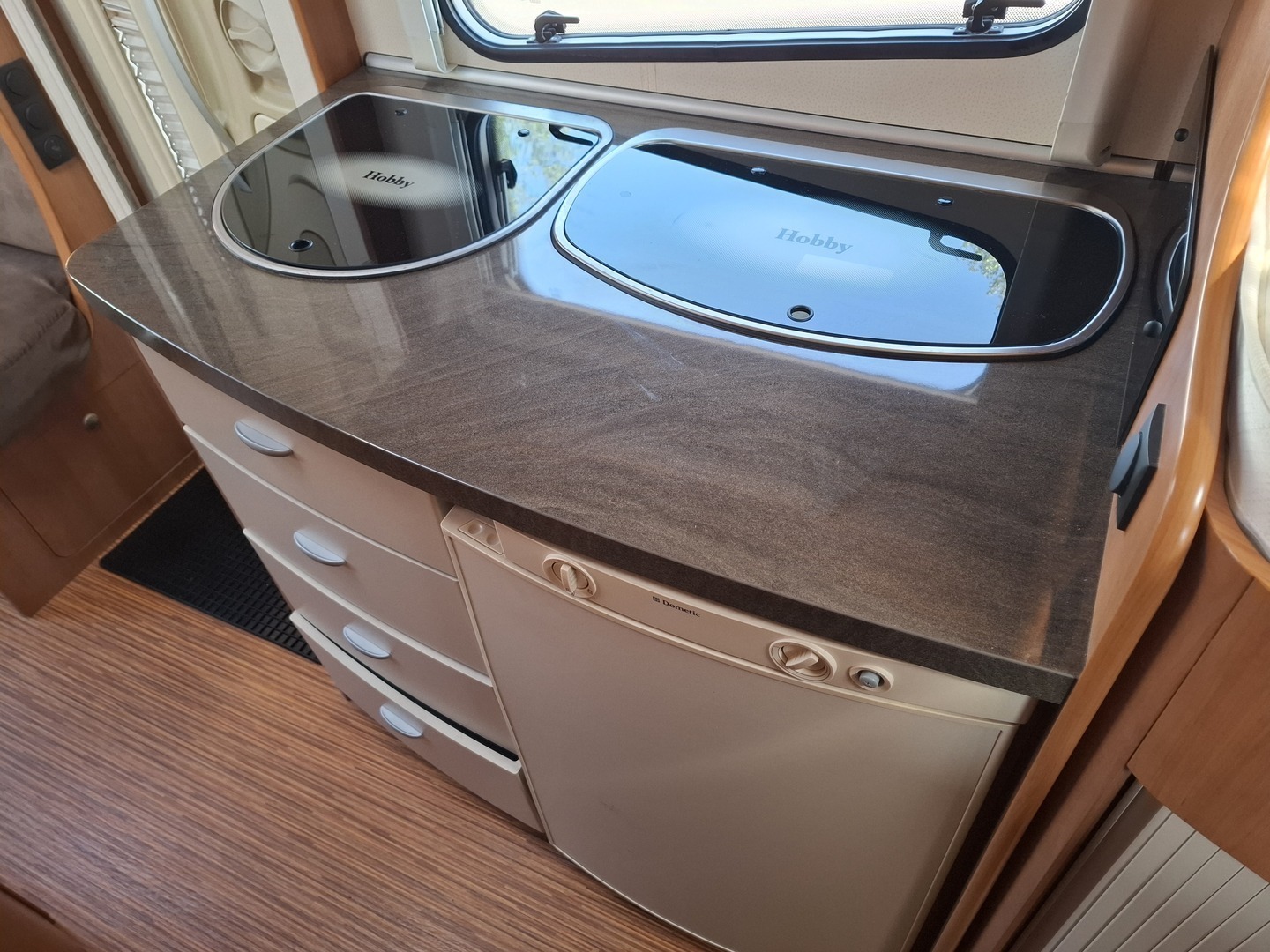 HOBBY T500 Van Exclusive 2009