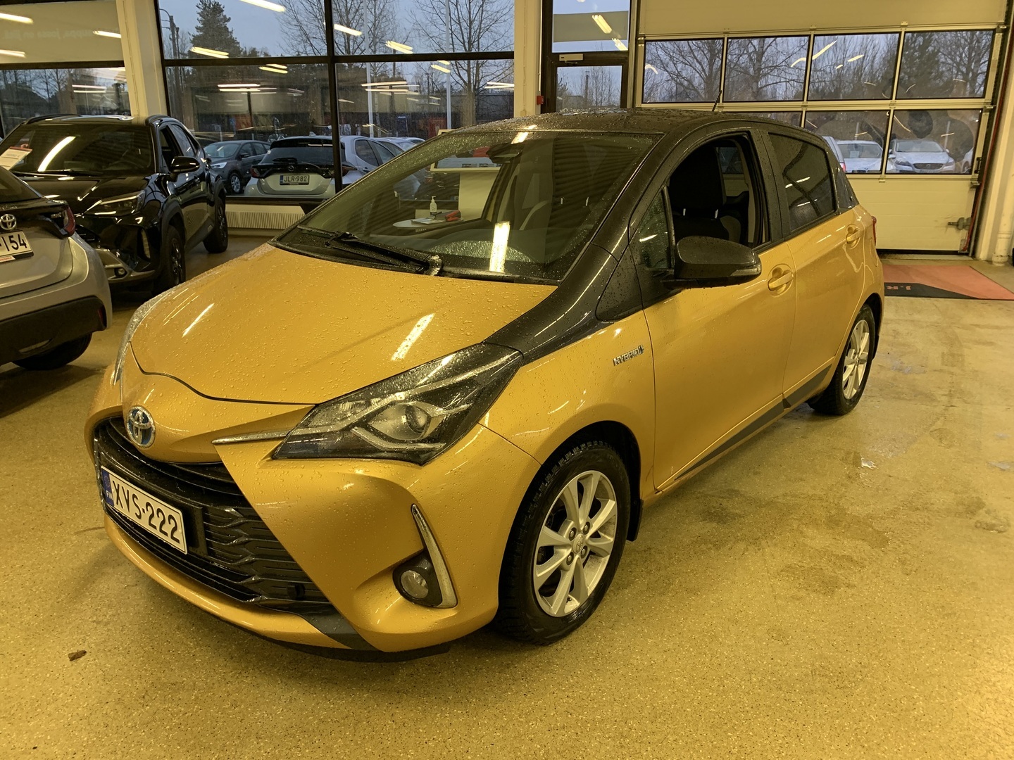 TOYOTA Yaris 2019
