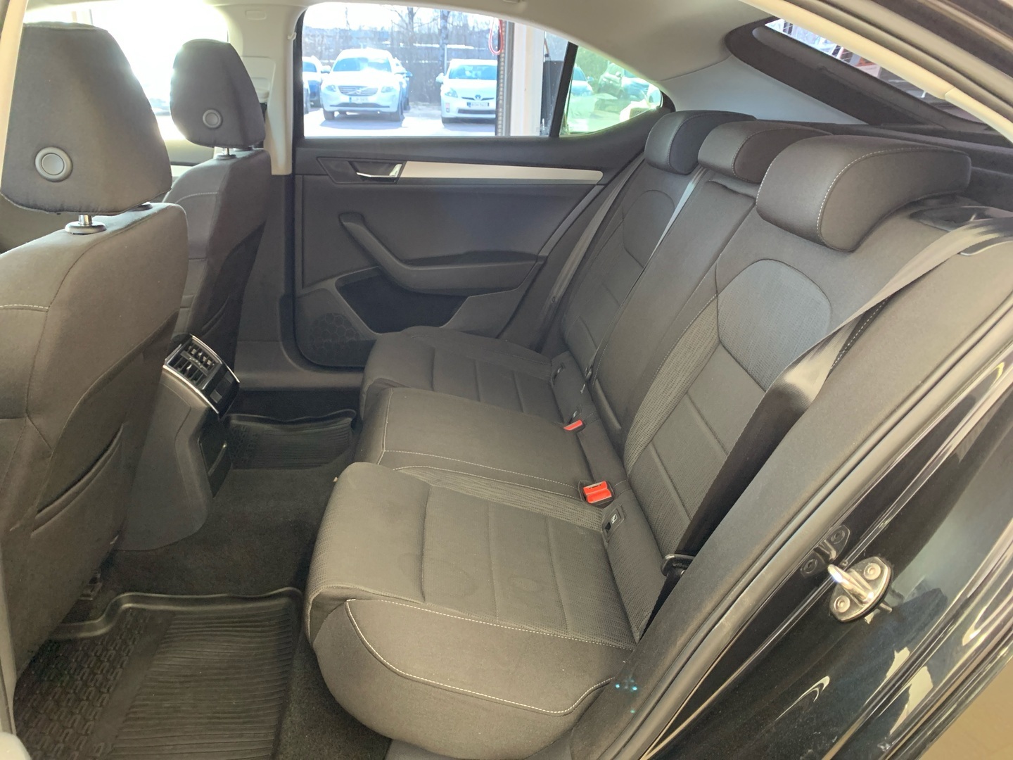SKODA Superb 2019