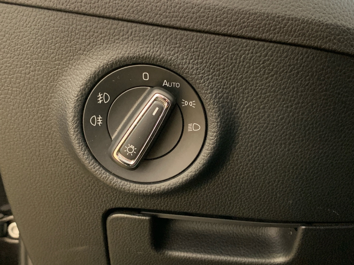 SKODA Superb 2019