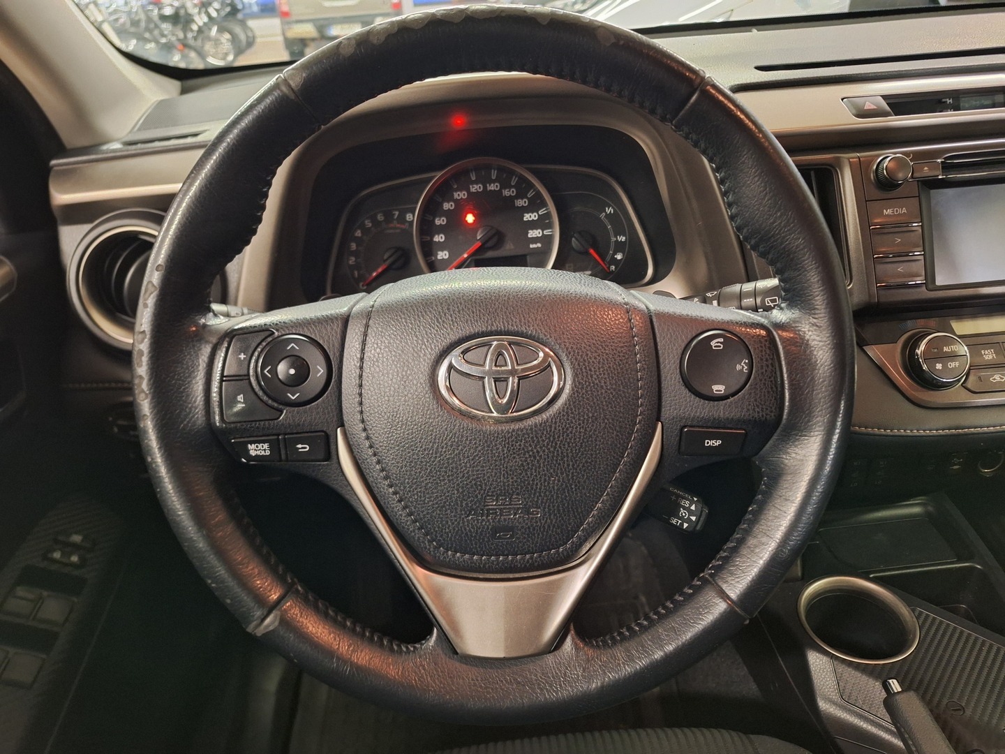 TOYOTA RAV4 2015